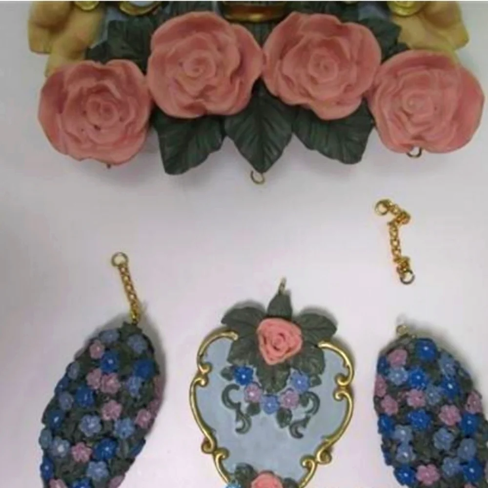 Vintage 3D Cherub Angel Roses Hanging Wall Clock Ceramic Works